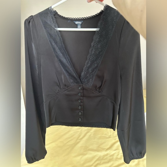 Crop satin lace top - plunging neck - Picture 4 of 5